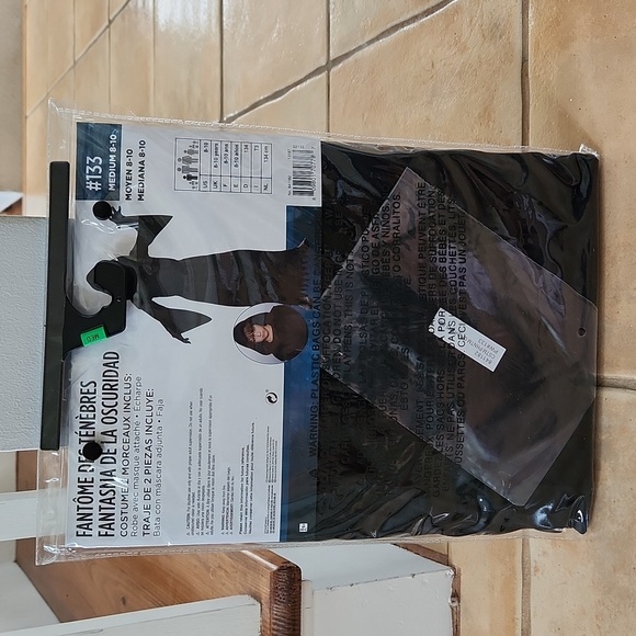 Phantom Of Darkness Halloween Costume, Medium - Picture 2 of 3